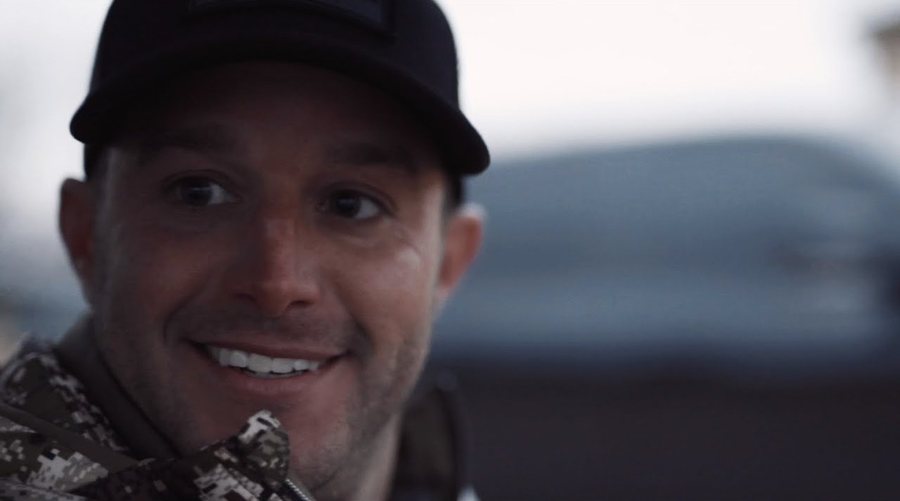 Easton Corbin - Somebody’s Gotta Be Country (Official Music Video)